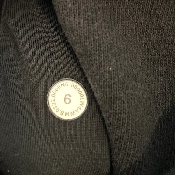 Lululemon Scuba Hoodie *Light Cotton Fleece Black- Size 6 - Picture 5 of 13